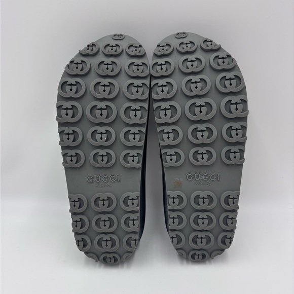 Gucci Black Slide Sandals - Picture 6 of 9